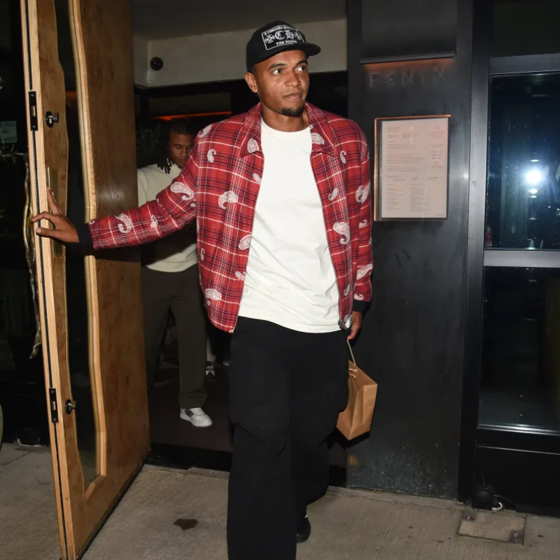 并与曼城的, 彻斯特的F 并与曼城的, 彻斯特的F