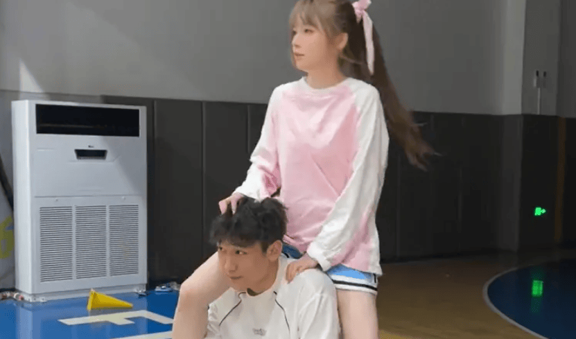 球了, 的间歇期, 龙狮男篮相 球了, 的间歇期, 龙狮男篮相